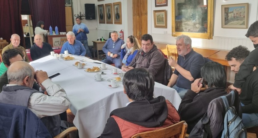 Carmen de Patagones: El Intendente Zara participó del agasajo por el Día Nacional del Periodista