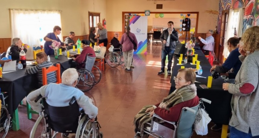 Azul: El Municipio realizó actividades por el Día Mundial de Toma de Conciencia del Abuso y Maltrato a la Vejez