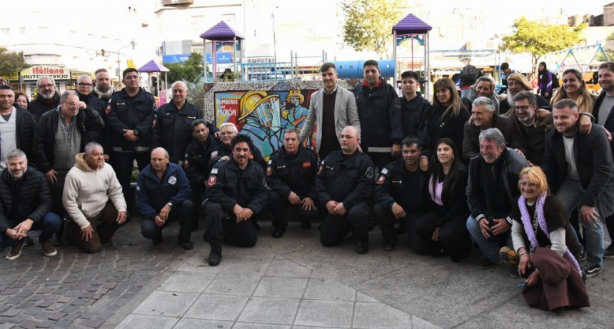 Morón: El Municipio celebró el Día Nacional del Bombero y la Bombera Voluntaria