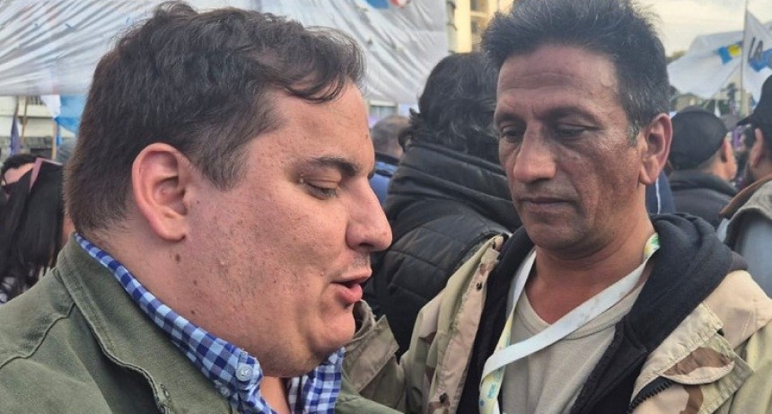 Santiago Fidanza: “Hay que pensar cómo empezamos a construir la Argentina que tiene que venir después de la tragedia de Milei”