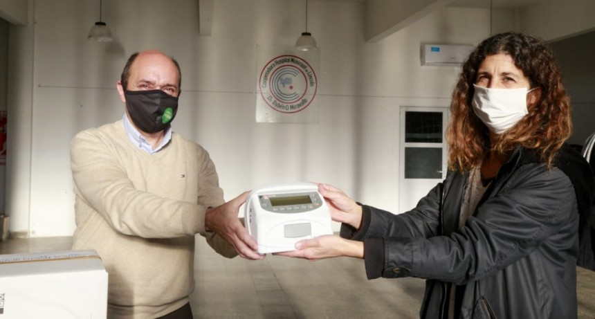 Lincoln: La Cooperadora donó 3 bombas de infusión para el hospital municipal 