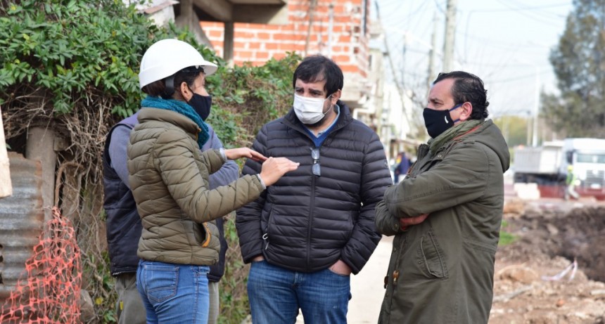San Martín: El Municipio avanza con obras de pavimentación en la ciudad 