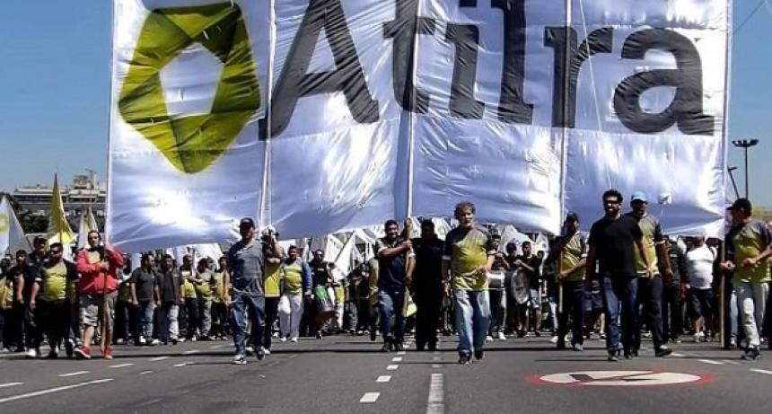 ATILRA acató la conciliación obligatoria, luego de la contundente medida de fuerza 