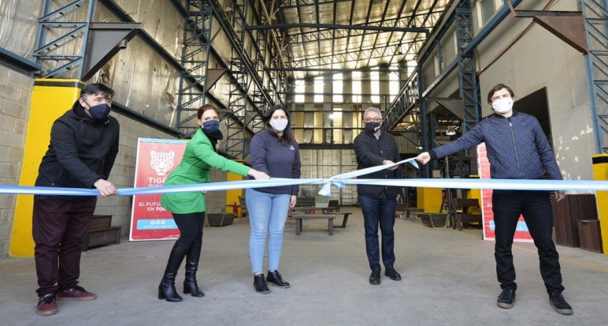 Tigre: Julio Zamora inauguró el Polo Cooperativo de Benavídez junto a los ministros Augusto Costa y Mara Ruiz Malec 