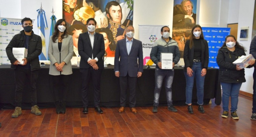 Ituzaingó: Trotta y Descalzo lanzaron la Red Nacional de Acompañamiento en el distrito  