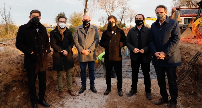 El Ministerio de Transporte firmó un convenio para la construcción de un parador de ómnibus en Gral. Pinto