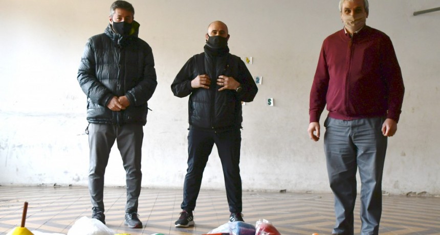 Salliqueló: Nueva adquisición de material deportivo