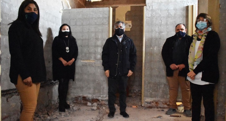 Chivilcoy: El intendente Guillermo Britos recorrió la obra en ejecución en la Escuela de Educación Especial N° 502