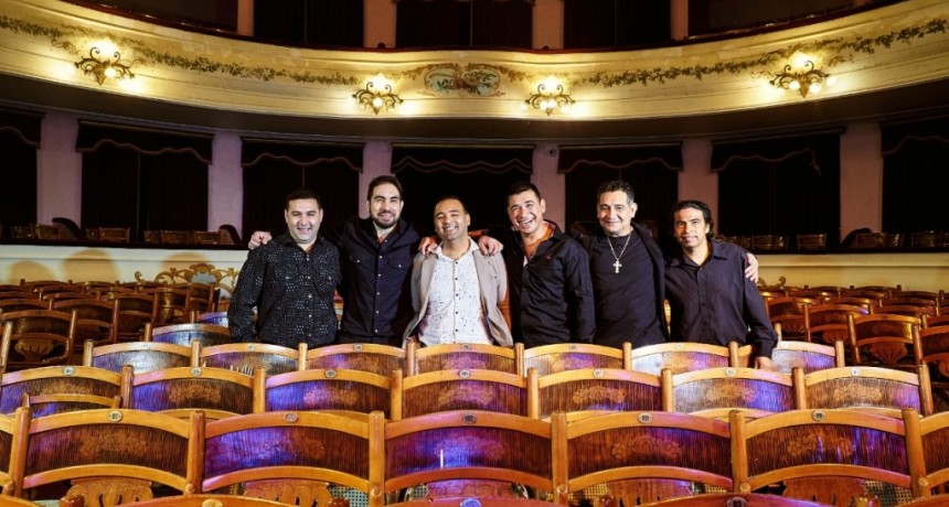 San Nicolás: Artistas nicoleños fueron “Protagonistas de la Ciudad” en el teatro 
