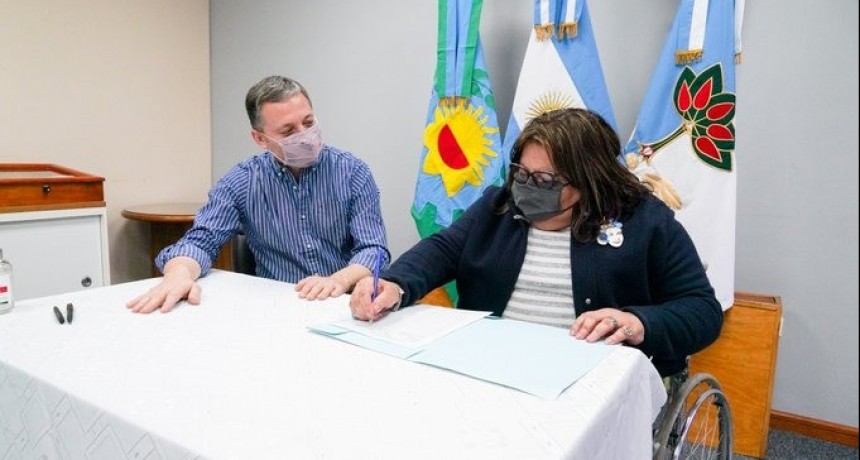 Fernando Gray continúa la “pelea” con Máximo K, presentando una lista totalmente propia