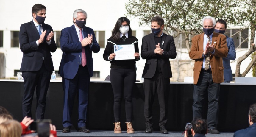 San Vicente: El Presidente Fernández anunció el Programa de Becas Estratégicas Manuel Belgrano 