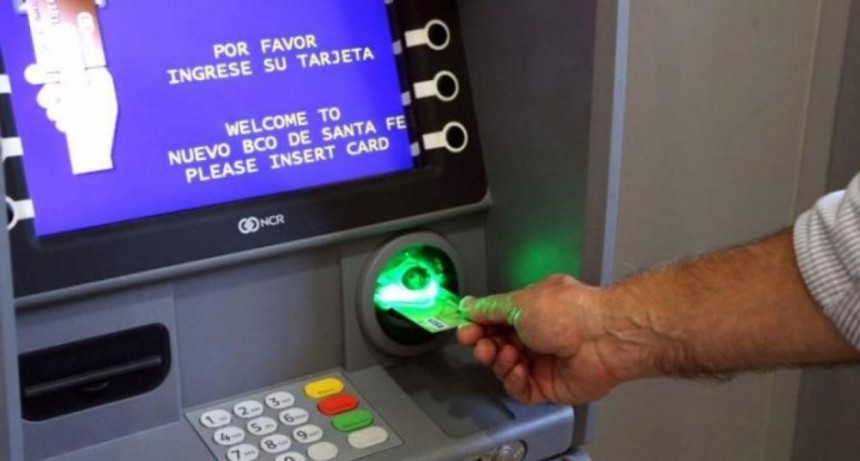 Dr. Marcelo Szelagowsky: “El Banco Provincia es el único banco que no ha tomado medidas en contra de las estafas virtuales. Hay negocios raros dentro por eso no se involucran” 