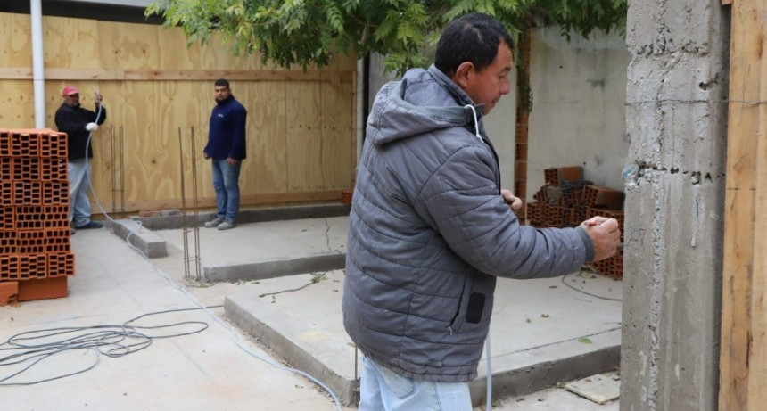E. Echeverría: Continúan las obras de ampliación de la Escuela Secundaria Especializada en Arte N° 1 