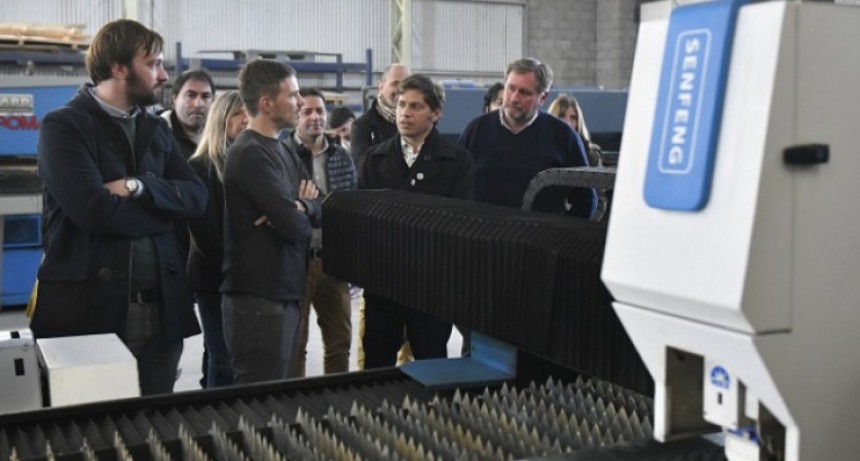 Axel Kicillof recorrió el Parque Industrial de Suipacha
