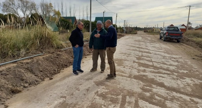 Cnel. Dorrego: El Intendente Reyes recorrió las obras viales en Marisol