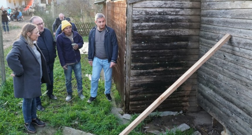 Colón (ER): El Intendente José Luis Walser recibió a la ministra Paira para recorrer lugares afectados por el fenómeno climático 