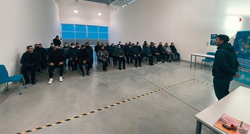 Escobar: Terminó el primer curso de choferes para patrullas policiales dictado por el Municipio y la provincia de Buenos Aires