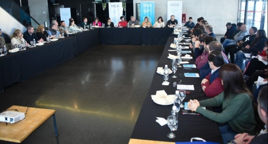 El Ministro Javier Rodríguez anunció la 2° convocatoria de Exportar Alimentos Bonaerenses