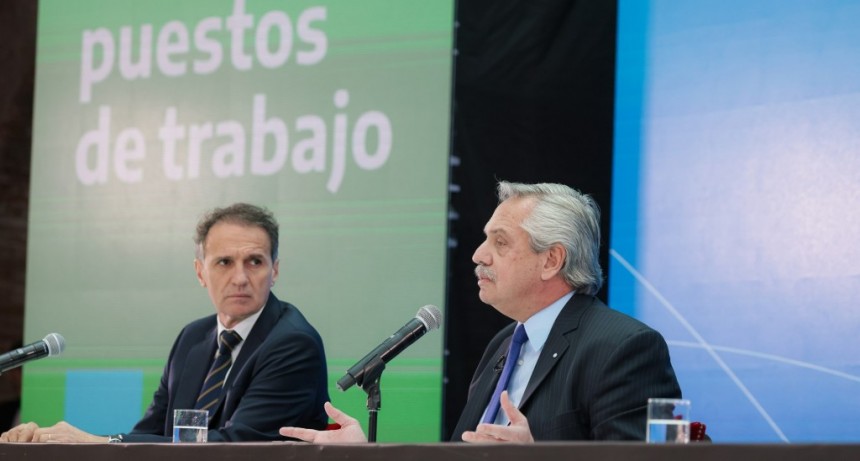 Alberto Fernández: “La obra pública debe ser un gran motor para llevar trabajo y desarrollo a todo el país”