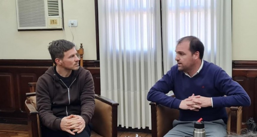 Rivadavia: El Intendente recibió al Ministro de Producción de la Provincia y le entregó varios proyectos del distrito 