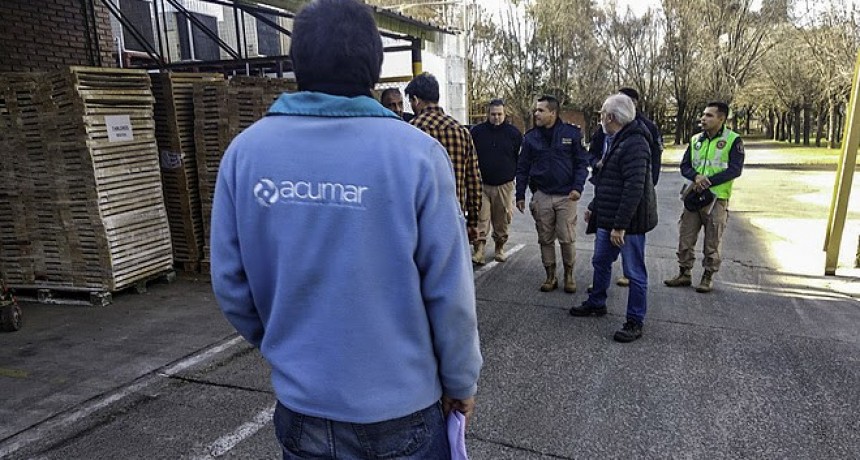 Las Heras: ACUMAR realizó operativo de fiscalización y clausura de vuelco irregular