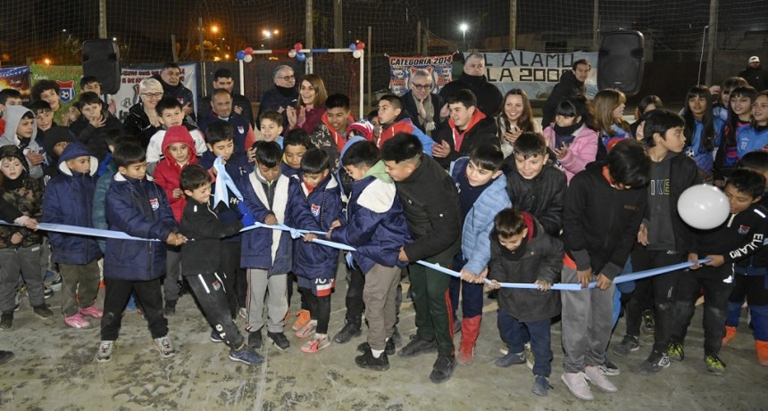Tigre: Zamora inauguró la nueva cancha del Club Social y Deportivo El Álamo de Ricardo Rojas