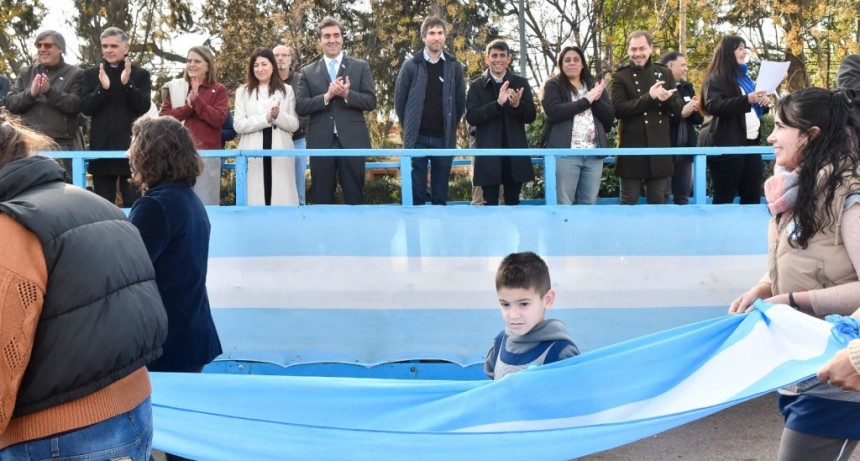 Luján: Se realizó el tradicional desfile para celebrar el Día de la Independencia en Pueblo Nuevo