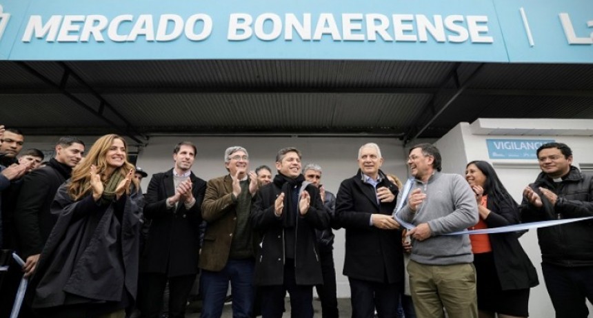 Kicillof inauguró un Mercado Bonaerense y puso en funcionamiento el primer Centro de Energías Renovables