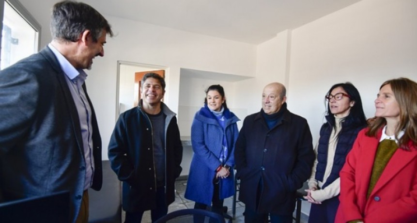 Kicillof recorrió el nuevo Centro de Atención Primaria de la Salud de Miramar