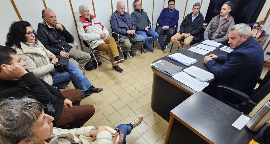 Colón (ER): José Luis Walser recibió a vecinos y se reunió con el presidente de la delegación argentina de la CARU