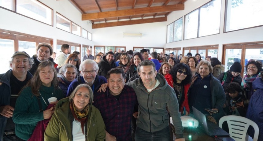 Merlo: El Municipio entregó semillas y capacitaciones gratuitas a vecinos
