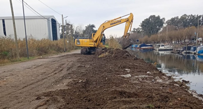 Tigre: El Municipio realiza trabajos de mantenimiento en Dique Luj&aacute;n