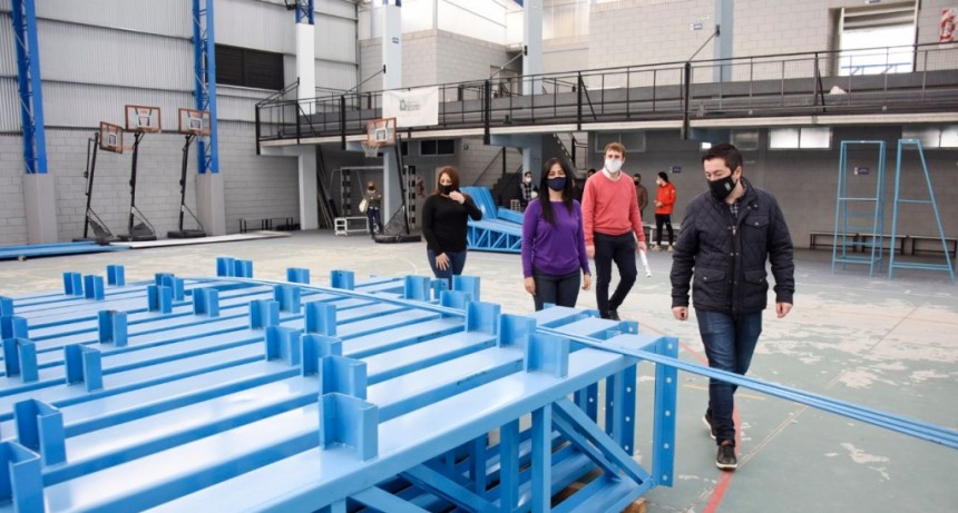 Malvinas Argentinas: Nardini visitó el polideportivo de Ing. Pablo Nogués 