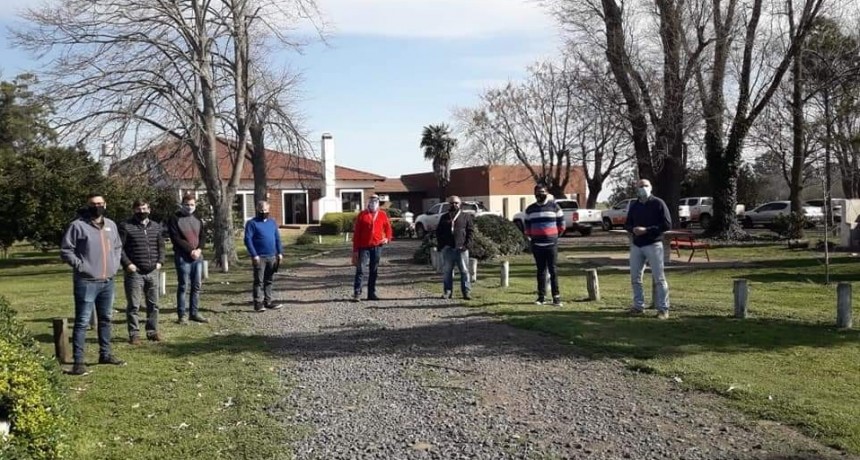 Chivilcoy: Una comitiva encabezada por el diputado Fabio Britos visitó la empresa KWS Semillas