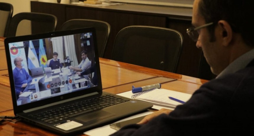 Pisano se reunió con Kicillof y otros intendentes para evaluar la situación epidemiológica de sus distritos 