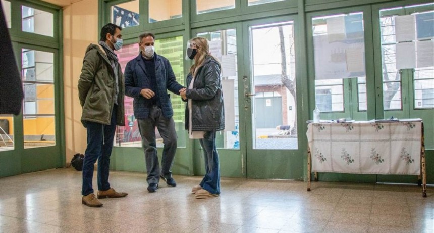 Junín: Petrecca celebró la vuelta a la presencialidad en las escuelas