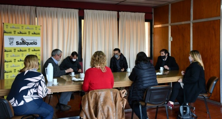 Salliqueló: El Intendente recibió en su despacho al Director Provincial de Educación Especial