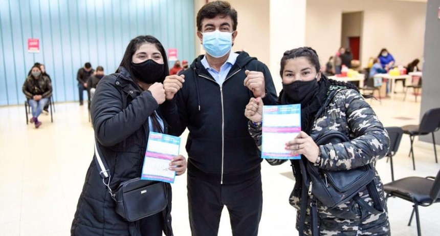 Fernando Espinoza: “La combinación de vacunas es segura y eficaz”