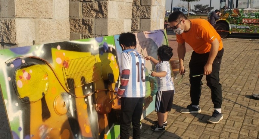 Berazategui: Cultura colectiva llevó actividades para toda la familia al Paseo de la Memoria 