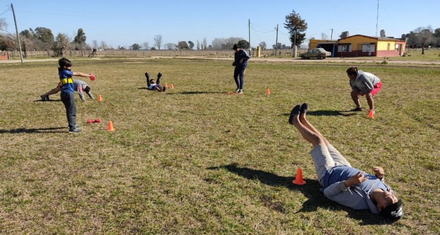 Tapalqu&eacute;: Programa escuelas deportivas argentinas en Crotto