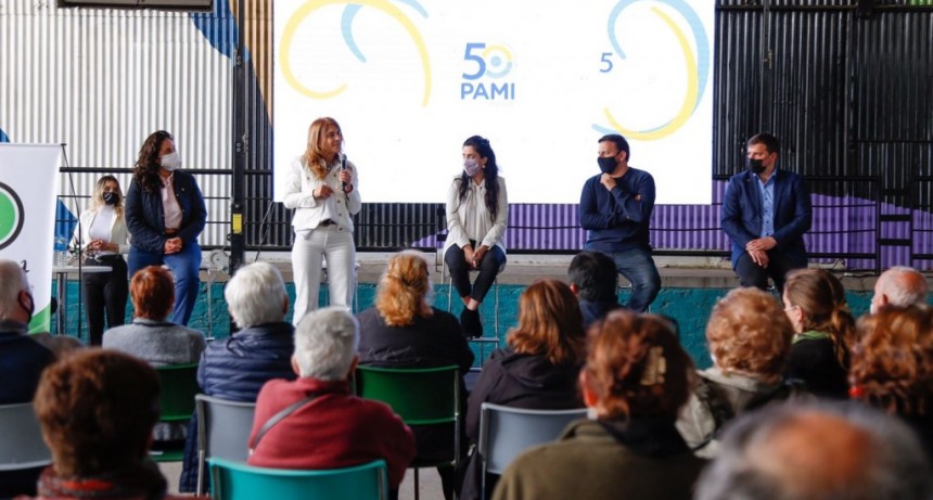 Avellaneda: El PAMI celebró su 50° aniversario con un encuentro en el distrito