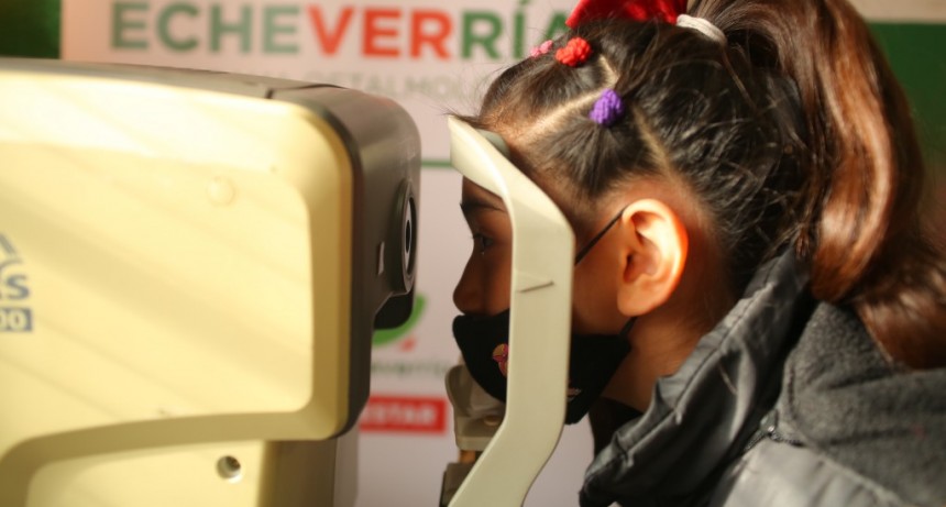 E. Echeverría: Avanza el operativo de control oftalmológico en escuelas del distrito 