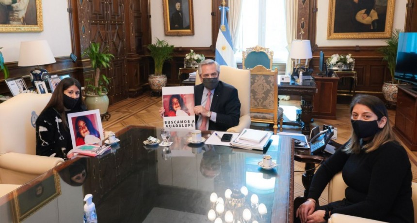 El Presidente Alberto Fernández recibió a la mamá y la abuela de Guadalupe Lucero