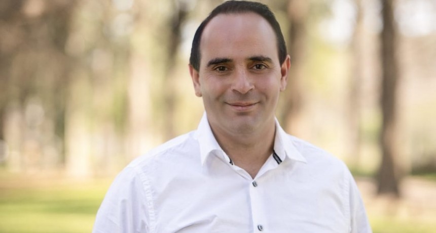 Andrés Destefano: “Para el Frente Renovador las instituciones son un pilar fundamental en Moreno para que los pibes no estén en la calle”