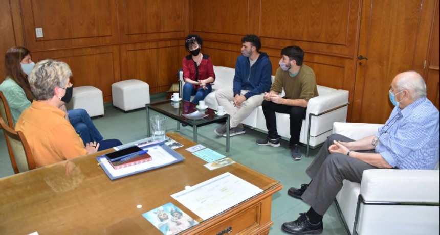 Tres Lomas: El director Provincial de Seguridad y Soberanía Alimentaria visitó el distrito 