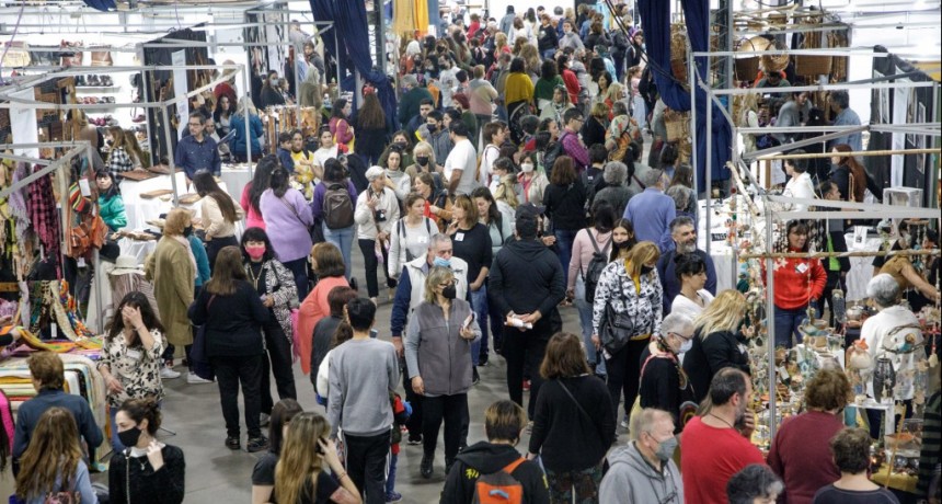 Berazategui: 40 mil personas visitaron la 15° Feria Nacional de Artesanías 