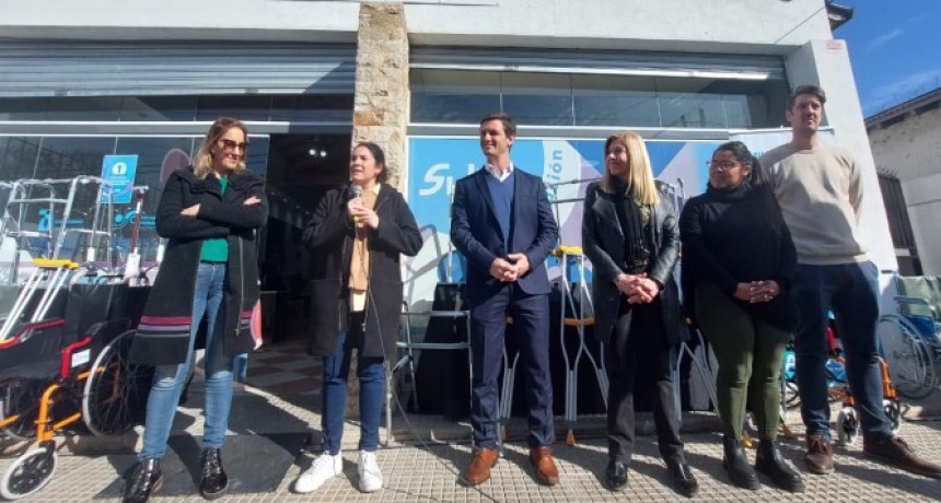 El Ministerio de Salud entregó elementos ortopédicos al municipio de San Vicente