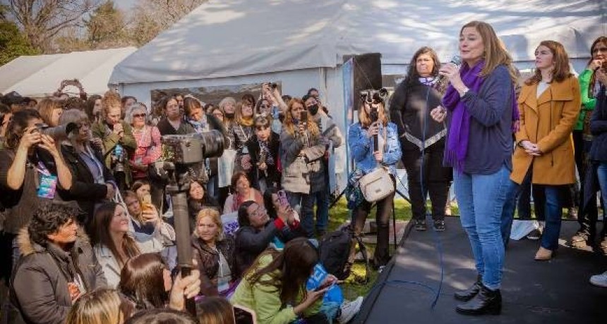 Merlo: Más de 2.500 mujeres se reunieron en la preparatoria para la XV Conferencia Regional sobre la Mujer de América Latina y el Caribe