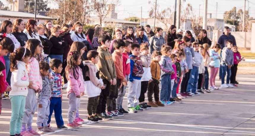 Tapalqué: Estudiantes del Secundario participaron del Parlamento Juvenil del Mercosur 