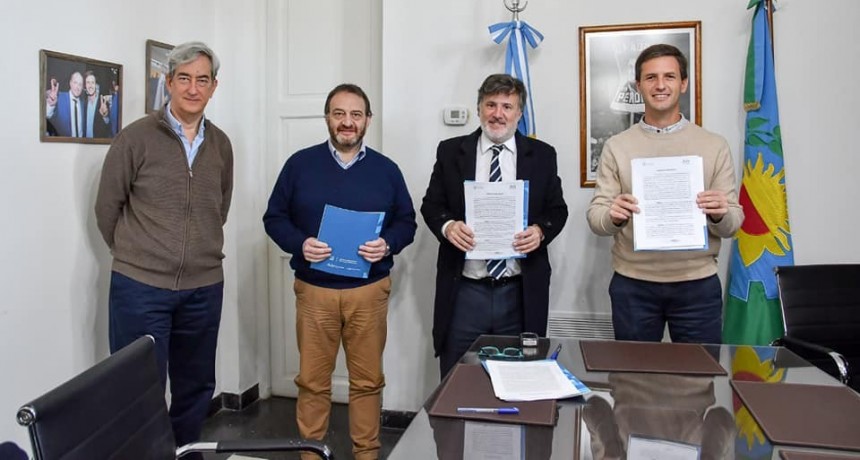 San Vicente: El intendente firm&oacute; un convenio para mejorar la instalaci&oacute;n de gas del Hospital 